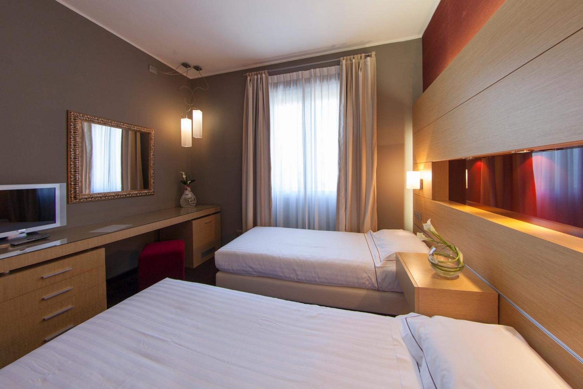 Inverigo Hotel Rum bild